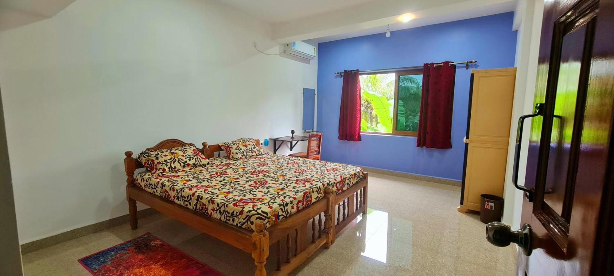 Happy Moon Homestay Aldona Bagian luar foto